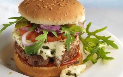 Receta de Hamburguesa con Queso Roquefort [Niños]